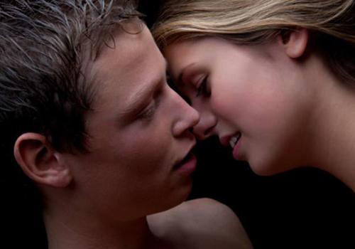 舌吻会传染性疾病吗 有性疾病可以接吻吗？