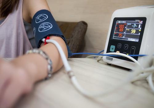 年轻人高血压是什么原因引起的 年轻人高血压主要原因