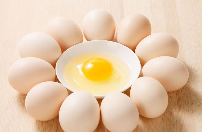 高胆固醇能吃鸡蛋吗 胆固醇高能不能吃鸡蛋