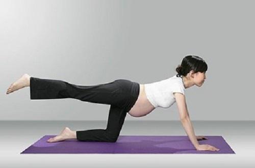 孕妇练瑜伽注意事项 孕妇练瑜伽的注意事项