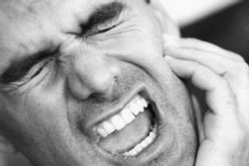 牙疼头疼耳朵疼是怎么回事（牙疼引起耳朵和头疼怎么回事）
