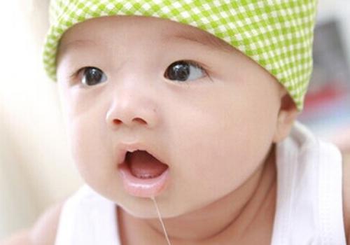 宝宝流口水是什么原因 8个月宝宝流口水是什么原因