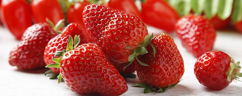 吃草莓过敏是什么症状 草莓削皮吃还会过敏吗