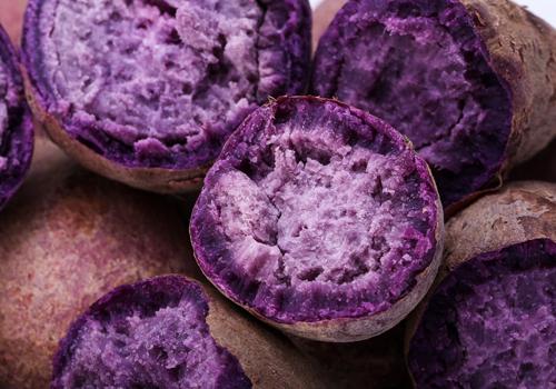 紫薯切开有白色液体 紫薯里面有白点还可以吃吗