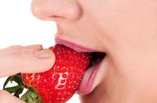 吃草莓会过敏吗 吃草莓过敏怎么办