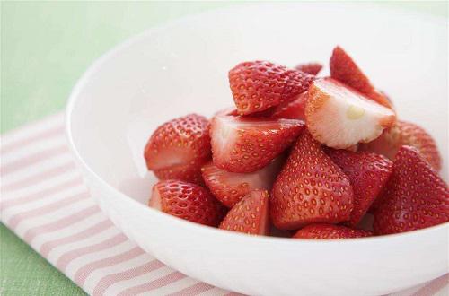草莓经期可以吃吗 经期饮食注意事项