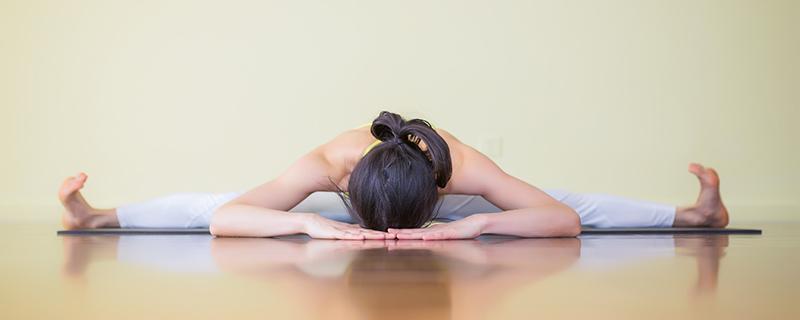 女人经期可以练瑜伽吗 女人来月经可以练瑜伽吗