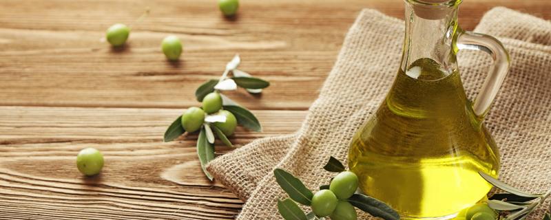 橄榄油过期还能食用吗 什么人不能喝橄榄油