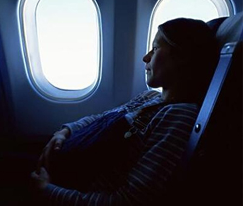 孕妇可以坐飞机吗 孕妇可以坐飞机吗?有什么要求?