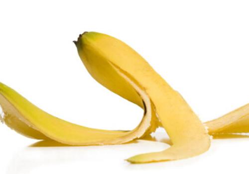 香蕉皮的妙用（香蕉皮的妙用视频）