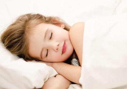 落枕是什么原因造成的 小孩落枕是什么原因造成的