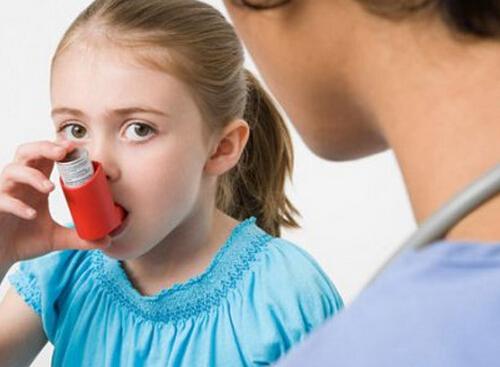 从居家环境开始预防小儿哮喘 儿童哮喘在家缓解办法