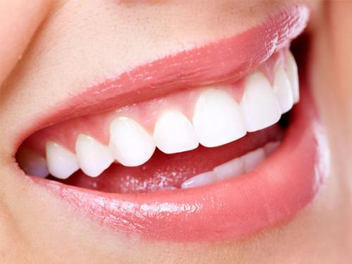 美白牙齿的方法 5种天然方法要知道