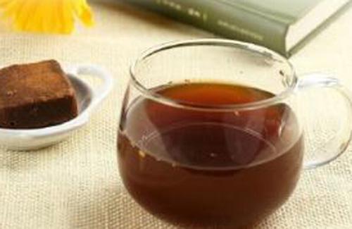 哺乳期能喝黑糖姜茶吗 产后喝黑糖姜茶的好处