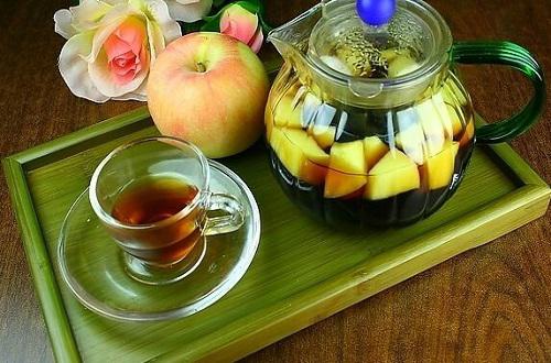 苹果普洱茶（苹果普洱茶的功效与作用）