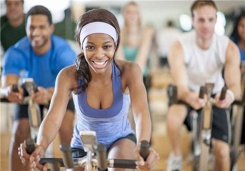 动感单车锻炼什么部位 动感单车锻炼什么部位肌肉
