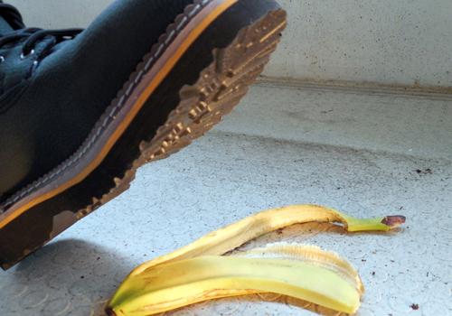 香蕉皮可以擦皮鞋吗 香蕉皮擦鞋子会皮鞋有损害