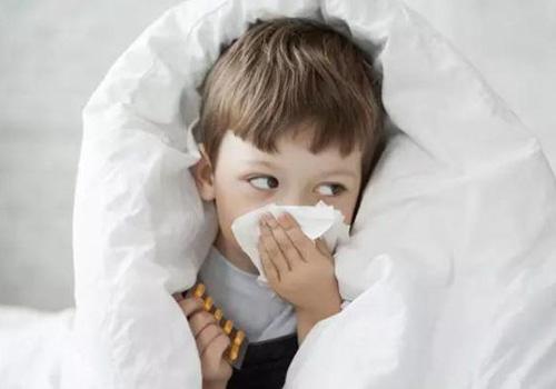 小儿咳嗽吃什么好得快 小儿咳嗽吃什么好得快呢