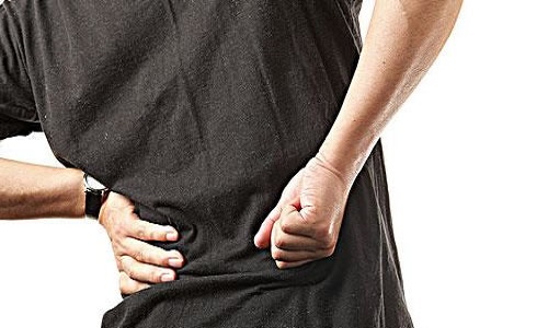男人腰痛是什么原因引起的 男人腰痛是什么原因引起的椎