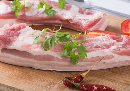 减肥期间可以吃猪皮吗 猪皮的热量多少