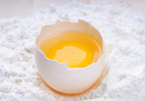 宝宝拉肚子可以吃蛋黄吗 宝宝拉肚子有哪些饮食禁忌
