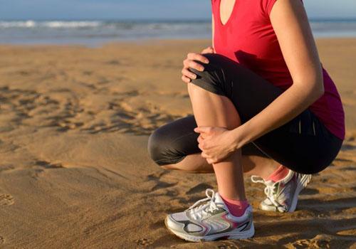 小腿抽筋是什么原因引起的 孕妇小腿抽筋是什么原因引起的