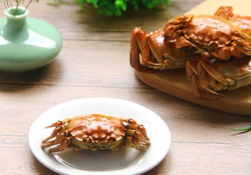 小孩发烧可以吃螃蟹吗 发烧的孩子可以吃螃蟹吗