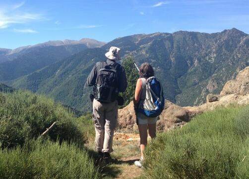 早上爬山要不要吃早餐 早上爬山要不要吃早餐再去