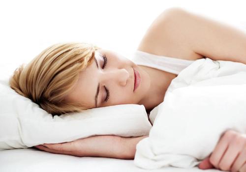 为什么睡觉会越睡越累 为什么睡觉会越睡越累全身酸痛
