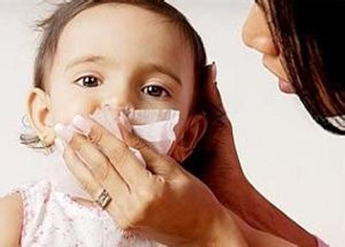 宝宝咳嗽流鼻涕怎么办（5个月的宝宝咳嗽流鼻涕怎么办）