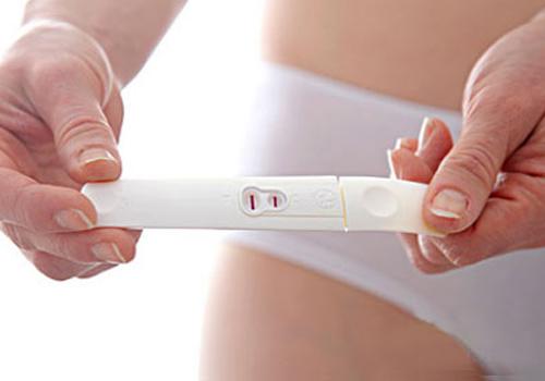 宫外孕用试纸能测出吗 宫外孕用试纸能测出来吗