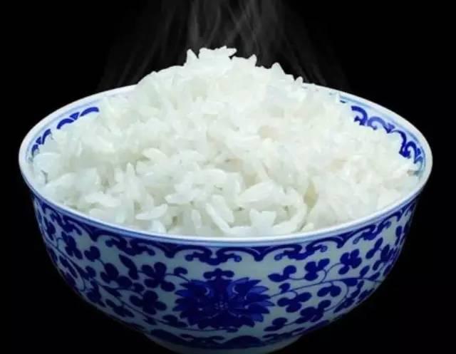 没煮熟的米饭能吃吗 米饭没有煮熟吃了会不会有事?