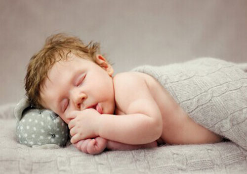 宝宝睡觉出汗多是什么原因 三岁宝宝睡觉出汗多是什么原因