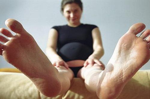 孕妇有脚气对胎儿有影响吗 怀孕期有脚气对胎儿有影响吗