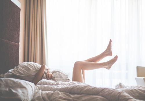 裸睡能不能提高睡眠质量（裸睡可以改善睡眠质量吗）