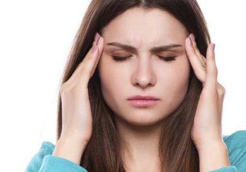 头痛是什么原因引起的 头痛是什么原因引起的 女性