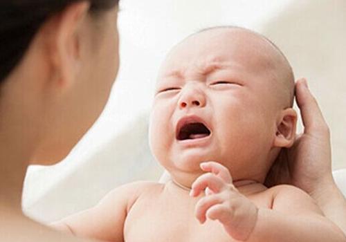 哺乳期怀孕宝宝吃奶会拉肚子吗 哺乳期拉肚子宝宝吃了奶也会拉肚子么