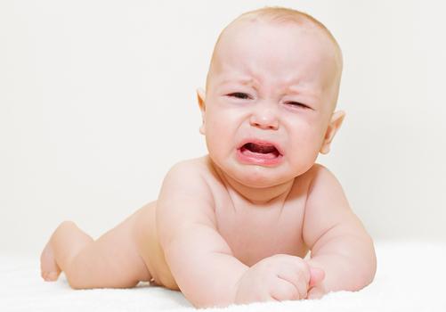 宝宝哭闹的7个常见问题（宝宝哭闹的7个常见问题有哪些）