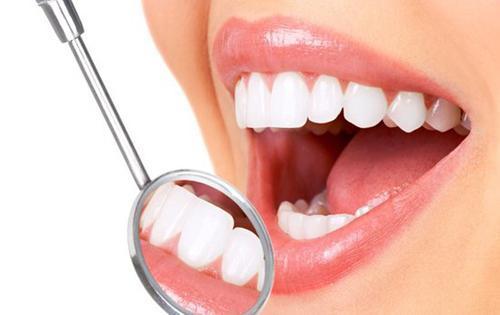 牙龈出血是什么原因（牙龈出血是什么原因导致的）