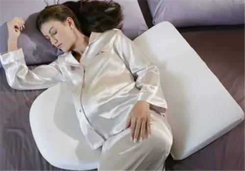 熬夜对孕妇有什么影响 熬夜对孕妇的危害