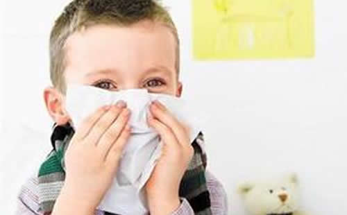 秋季孩子咳嗽的原因 宝宝秋季咳嗽的原因