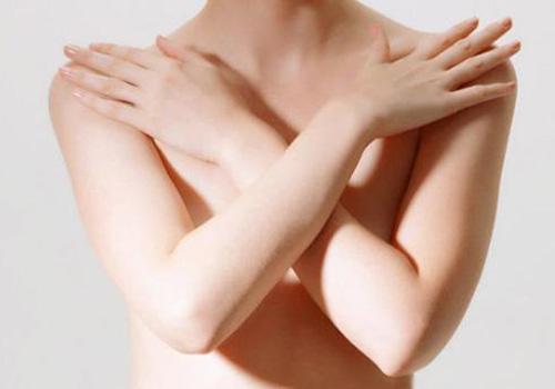 乳腺增生的原因是什么（乳腺增生的原因是什么以及会有什么后果）