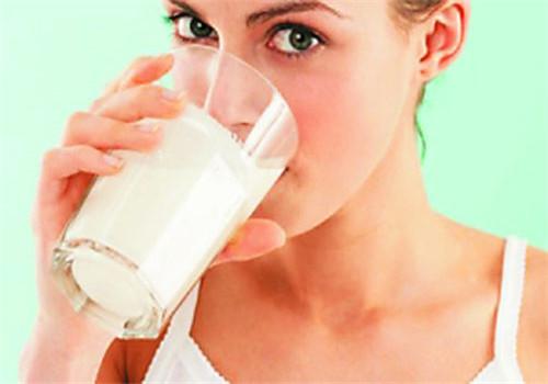 带状疱疹可以喝牛奶吗 带状性疱疹能不能喝牛奶