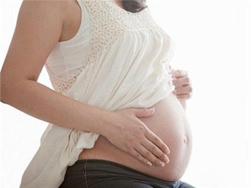 胎儿缺氧的表现（孕3个月胎儿缺氧的表现）
