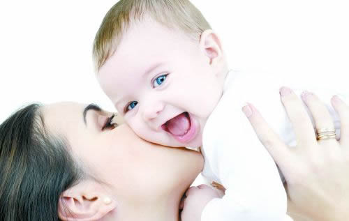 母乳喂养多久最好 小孩子一般母乳喂养多久最好