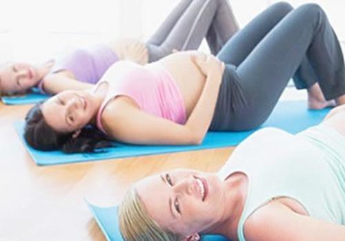 孕妇瑜伽每天做多久（孕妇每天练瑜伽多长时间）