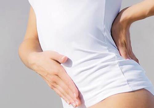 女人腰疼是什么原因引起的 年轻女人腰疼是什么原因引起的