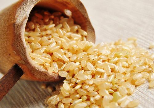 糙米对人体有什么好处 人参吃一斤，不如它一两！