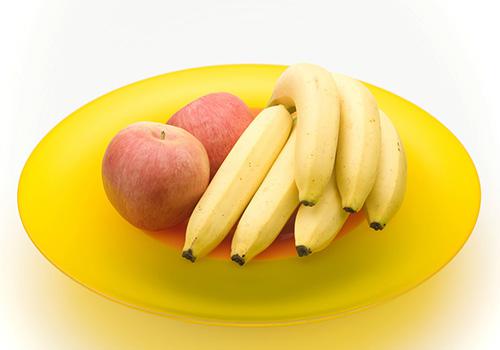 苹果和香蕉能不能一起吃（苹果和香蕉能不能在一起吃）
