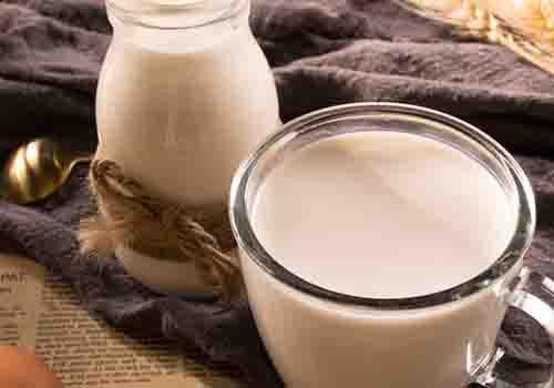 喝牛奶补充什么 喝牛奶补充什么维生素